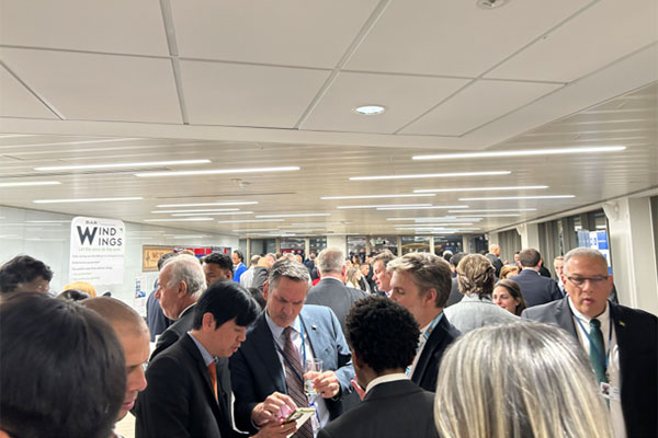 MOL Donates Model of Wind Challenger-equipped Shofu Maru to IMO  MOL Turkey