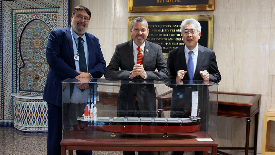 MOL Donates Model of Wind Challenger-equipped Shofu Maru to IMO  MOL Turkey